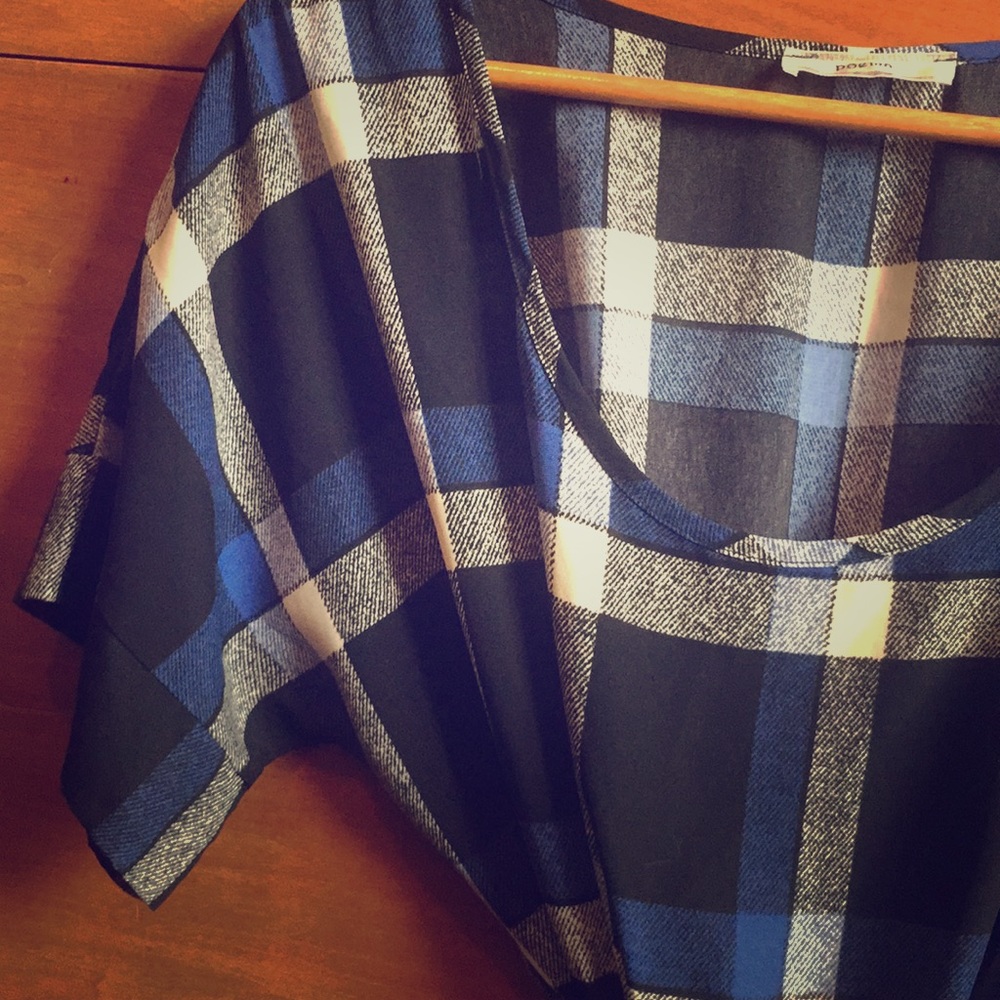 Checkered blouse/ shirt/ tunic.